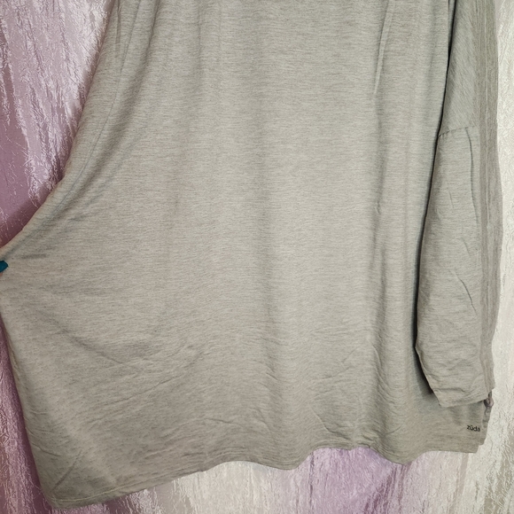 Zuda Light Gray Mock Neck Long Sleeve Active Top 4X - Picture 5 of 5
